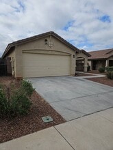 25719 W St Charles Ct in Buckeye, AZ - Building Photo - Building Photo
