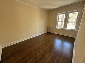 2150 Gunderson Ave in Berwyn, IL - Building Photo - Building Photo