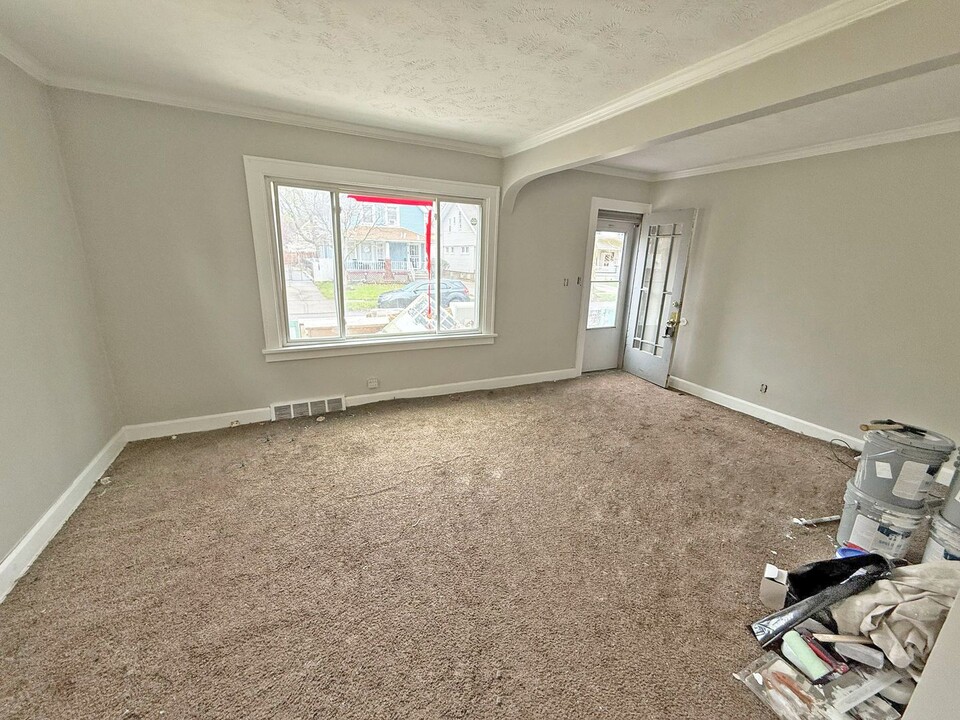 7610 Dearborn Ave in Cleveland, OH - Building Photo