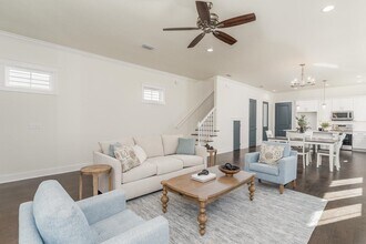 415 Glenview Dr in Tallahassee, FL - Building Photo - Building Photo