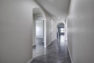 1466 Mary Belle Ave in Kissimmee, FL - Building Photo - Building Photo