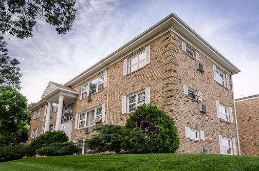 2500 Edgcumbe Ave Apartments in St. Paul, MN - Building Photo