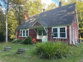35 Butternut Ln in Sugar Hill, NH - Building Photo