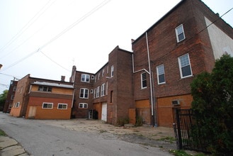 The Winton on Lorain in Cleveland, OH - Building Photo - Building Photo