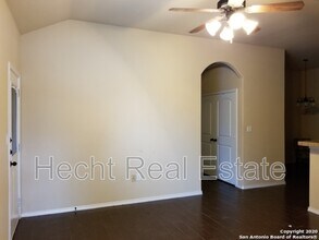 1027 Brown Rock Dr in New Braunfels, TX - Building Photo - Building Photo