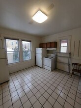 2132 W Michigan St in Milwaukee, WI - Building Photo - Building Photo