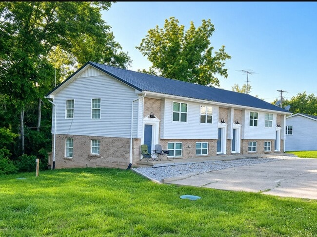 105 Windy Cir, Unit 3