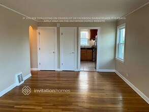 5158 N Mulligan Ave in Chicago, IL - Building Photo - Building Photo