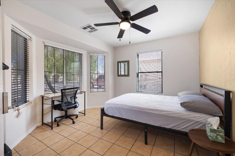 7315 W Cordes Rd in Phoenix, AZ - Building Photo