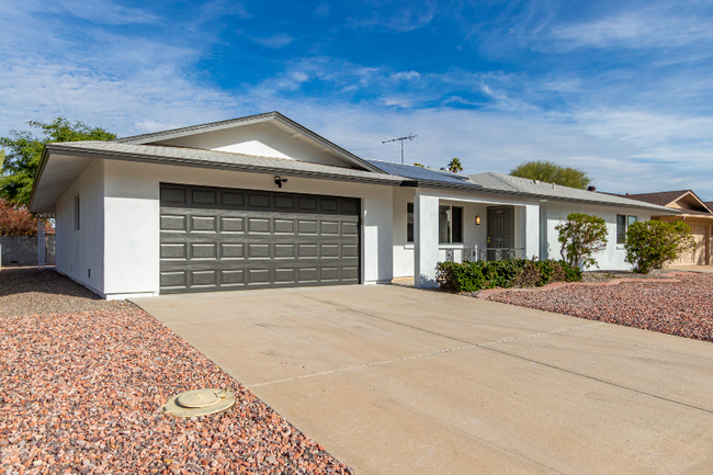 property at 9830 W Evergreen Dr