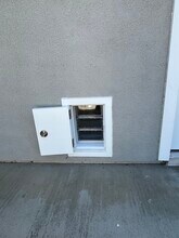 15228 Valleyheart Dr, Unit INT CBL EV UTIL included in Sherman Oaks, CA - Building Photo - Building Photo