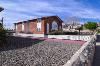 The Arches Apartments in El Paso, TX - Foto de edificio - Building Photo