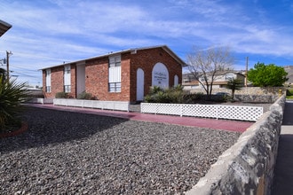 The Arches Apartments in El Paso, TX - Building Photo - Building Photo