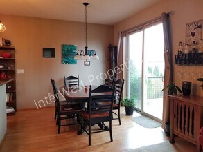 11301 NE 105th St in Vancouver, WA - Building Photo - Building Photo