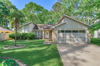 3122 Village Park Dr in Houston, TX - Foto de edificio - Building Photo