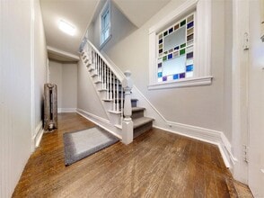 453 Montauk Hwy in Eastport, NY - Foto de edificio - Building Photo