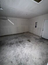 3726 Edgemont Dr in Orange, TX - Building Photo - Building Photo