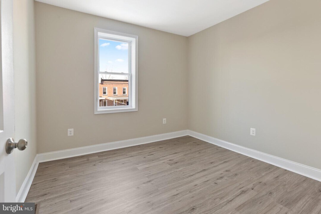 3013 Wylie Ave Photo