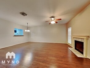 2884 Holly Hall St in Houston, TX - Building Photo - Building Photo