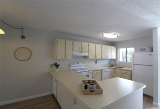 6033 34th St W in Bradenton, FL - Building Photo - Building Photo