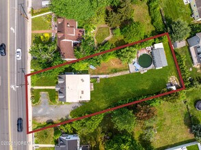 324 Cedar Ave in Long Branch, NJ - Building Photo - Building Photo