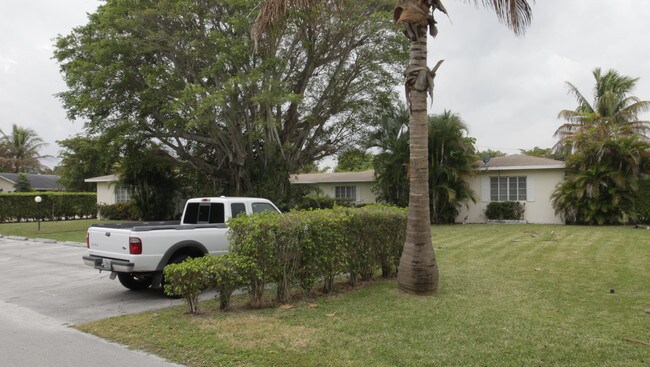 Intercoastal Apartments in Delray Beach, FL - Building Photo - Building Photo