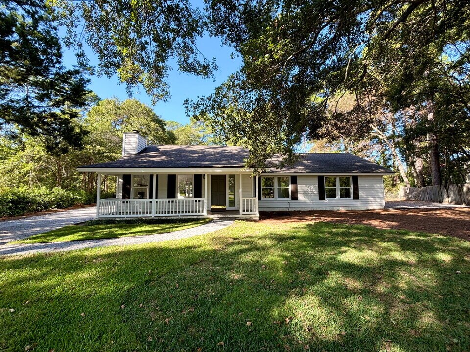 16 Drayson Cir in Bluffton, SC - Building Photo