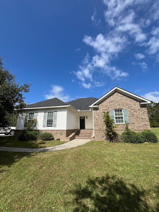 449 Coley Boyd Rd in Statesboro, GA - Building Photo