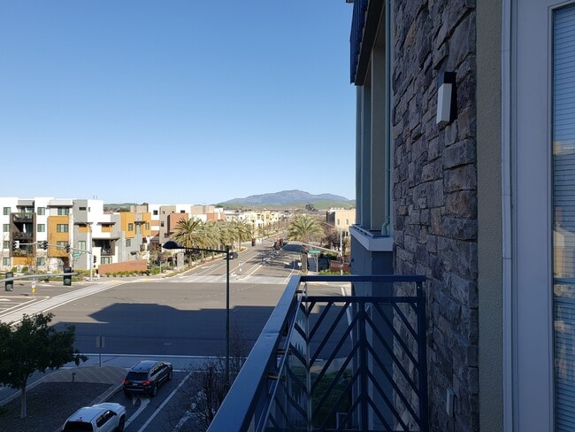 5501 DeMarcus Blvd in Dublin, CA - Building Photo - Building Photo