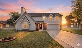 8206 Windell Ln in Houston, TX - Building Photo