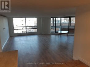 240-240 Heath St W in Toronto, ON - Building Photo - Building Photo