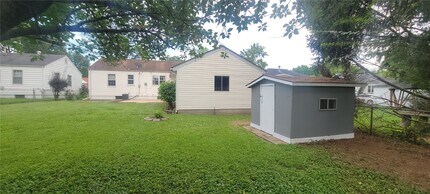 95 Derhake Rd in Florissant, MO - Building Photo - Building Photo