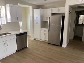 3037 N 24th Ln in Phoenix, AZ - Building Photo - Building Photo