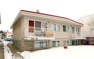 10652 105th St NW in Edmonton, AB - Building Photo
