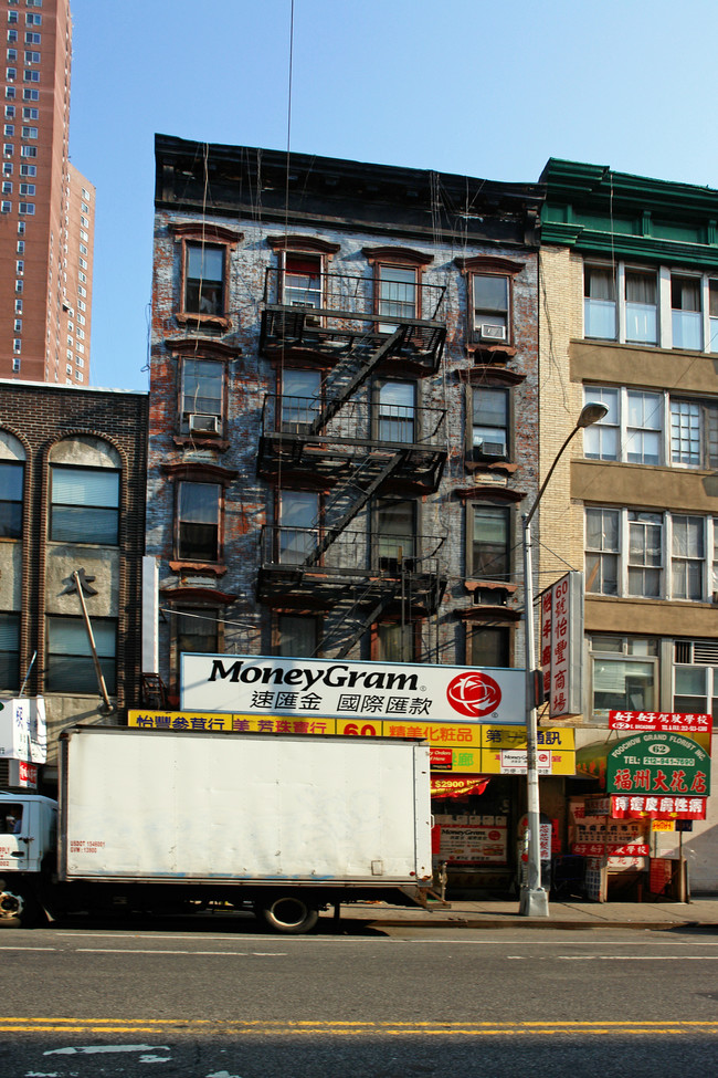 The Gretsh Building in New York, NY - Foto de edificio - Building Photo