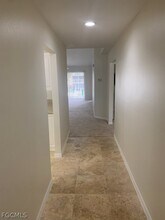 600 Squire Cir in Naples, FL - Building Photo - Building Photo