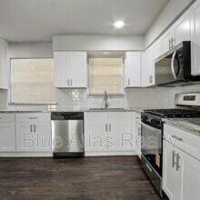 1613 Continental Dr in Blue Mound, TX - Building Photo - Building Photo