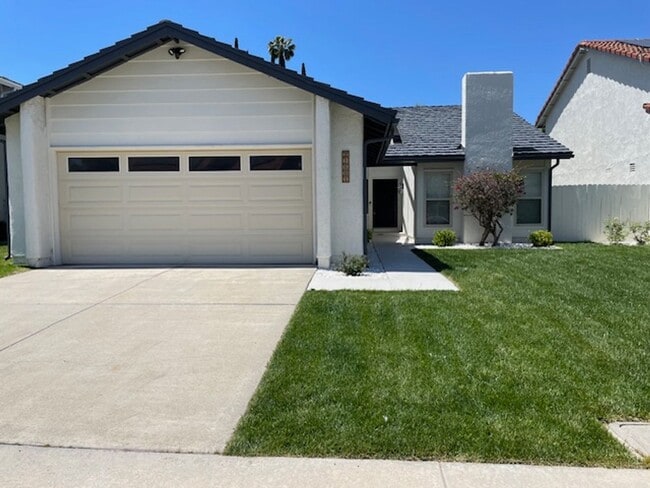 property at 21691 Cabrosa