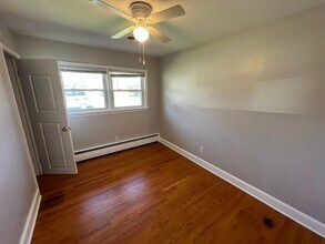 1302 Penley Blvd in Salem, VA - Building Photo - Building Photo