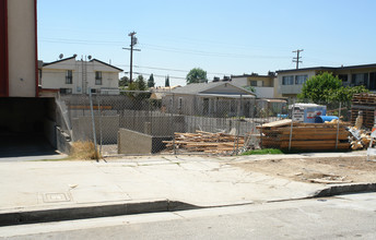 338 Milford St in Glendale, CA - Building Photo - Building Photo