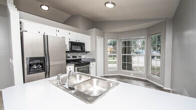 148 Oak Grove Rd in Winter Park, FL - Building Photo - Building Photo