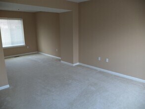 6408 111th Ave in Kenosha, WI - Building Photo - Building Photo