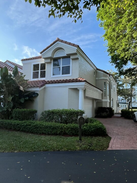 17699 Tiffany Trace Dr in Boca Raton, FL - Building Photo