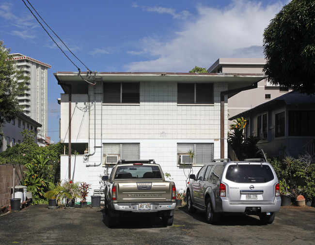 814 Hausten St in Honolulu, HI - Building Photo - Building Photo