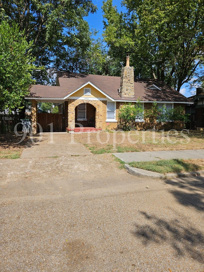 property at 2404 Broad Ave
