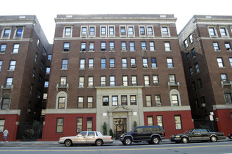 370 Fort Washington Ave in New York, NY - Building Photo - Building Photo