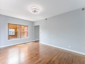 7630 N Marshfield Ave in Chicago, IL - Building Photo - Building Photo