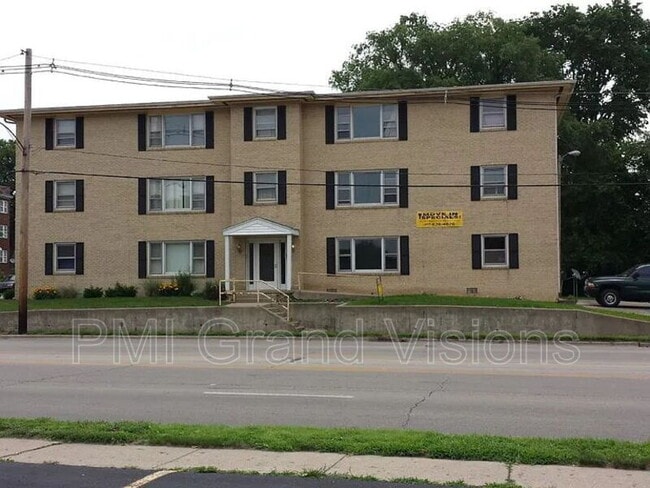 property at 340 N Monroe St