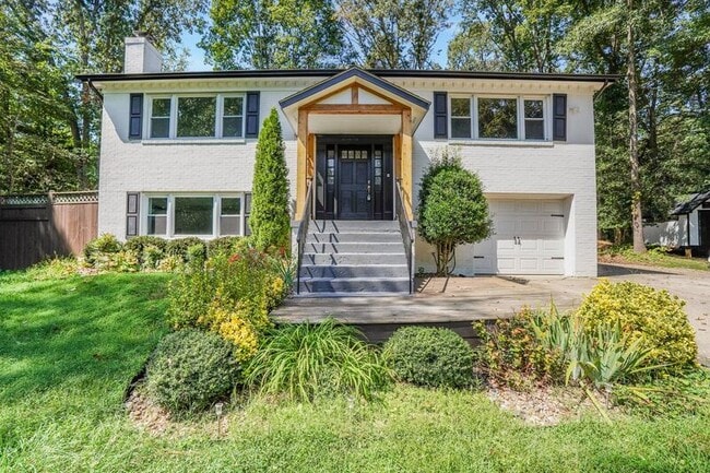 property at 43 Green Leaf Ter