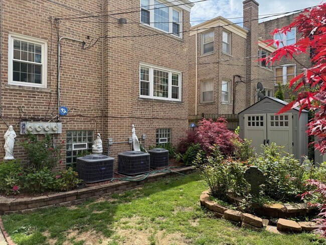 5534 N Campbell Ave in Chicago, IL - Building Photo - Building Photo